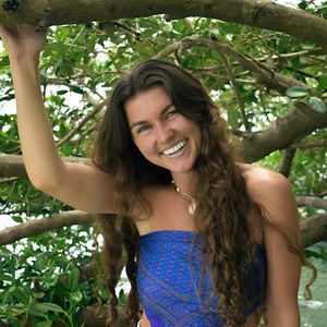 Meet your Posher, Olivia